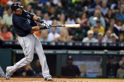 Cruz has hit 54 homers for the Mariners and Orioles since returning from his Biogenesis suspension. (Getty Images)