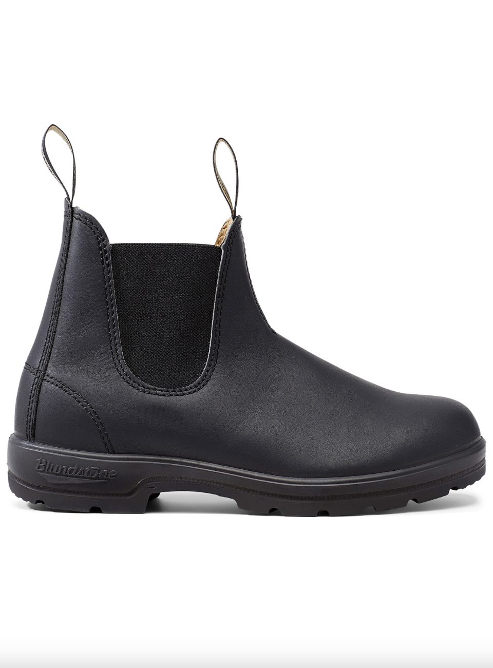 Blundstone 558 Chelsea Boot (Photo via Simons)