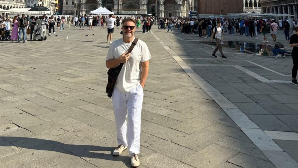 gary barlow in st mark's square in venice 