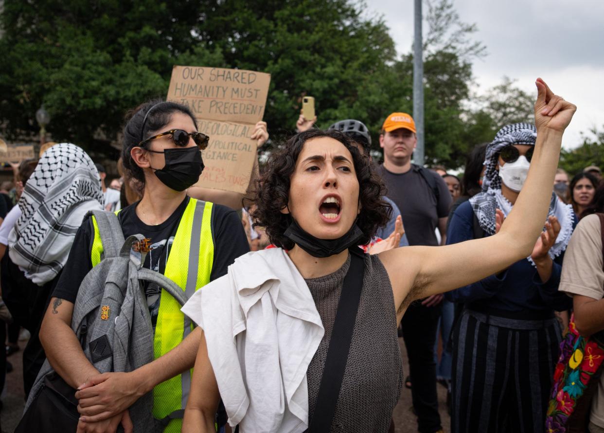 Protesters on the University of Texas campus on April 25. (Credit: Sara Diggins/American-Statesman)