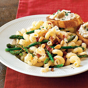 Pasta with Asparagus, Pancetta, and Pine Nuts