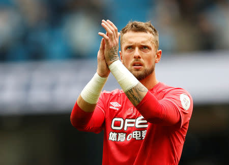 Soccer Football - Premier League - Manchester City v Huddersfield Town - Etihad Stadium, Manchester, Britain - August 19, 2018 Huddersfield Town's Ben Hamer applauds fans after the match Action Images via Reuters/Carl Recine