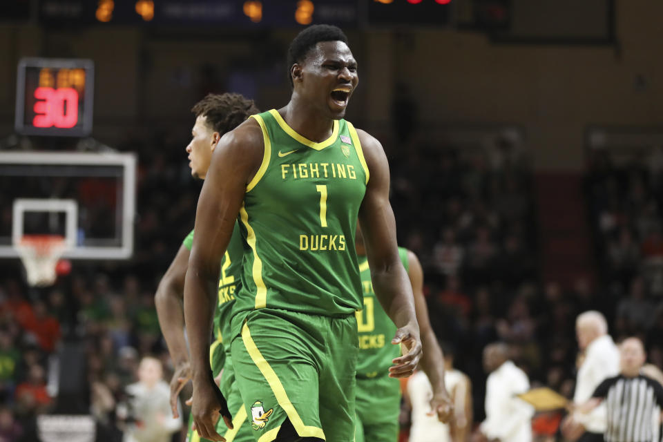 Oregon center N'Faly Dante (1) reacts during a timeout in the first half of the team's NCAA college basketball game against Oregon State on Saturday, Feb. 17, 2024, in Corvallis, Ore. (AP Photo/Amanda Loman)