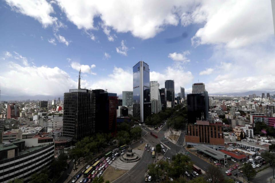 CIUDAD DE MÉXICO Weather/Clima-CDMX.- La Ciudad de México amanece despejada, este jueves 10 de marzo de 2016, debido a las presentes condiciones meteorológicas adversas (vientos constantes, lluvia; así como aguanieve y nieve en zonas altas). Foto: Agencia EL UNIVERSAL/Areli Martínez/JMA