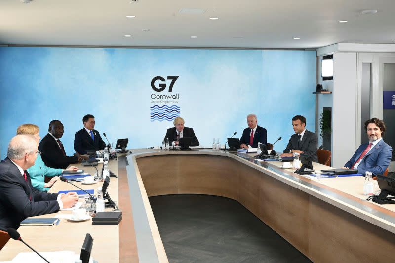 ▲美國媒體報導，G7領袖在討論中國議題時，對預防竊聽達成共識，切斷了會議室周圍的所有網路和Wi-Fi。（圖／美聯社／達志影像）