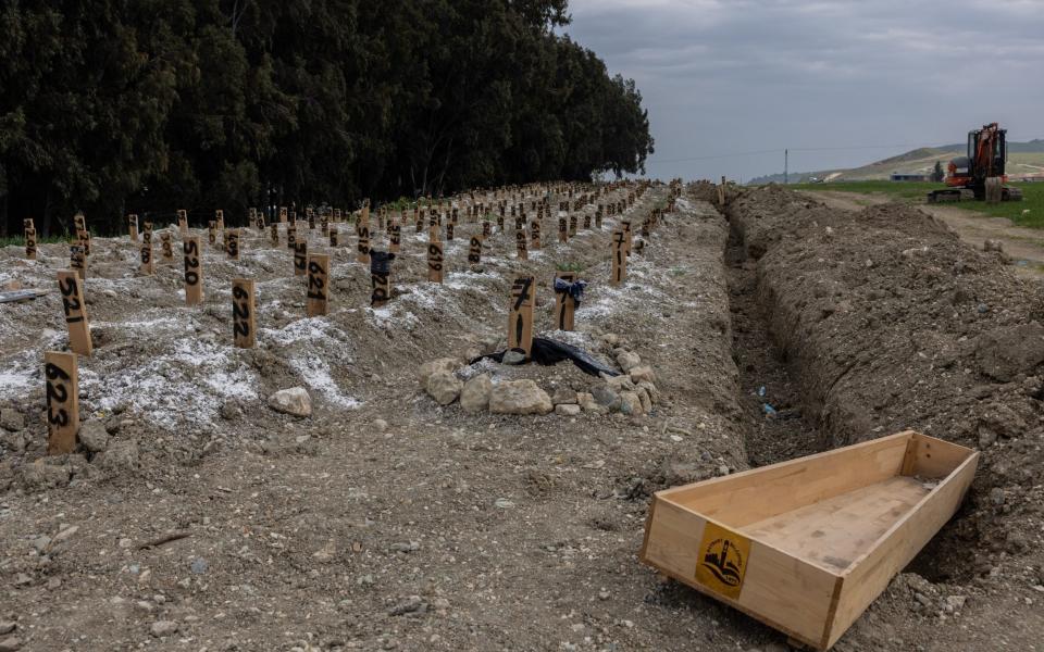 Numbered graves in Hatay – one of the provinces hit hardest by the quake and also home to hundreds of Afghan families - Stefanie Glinski