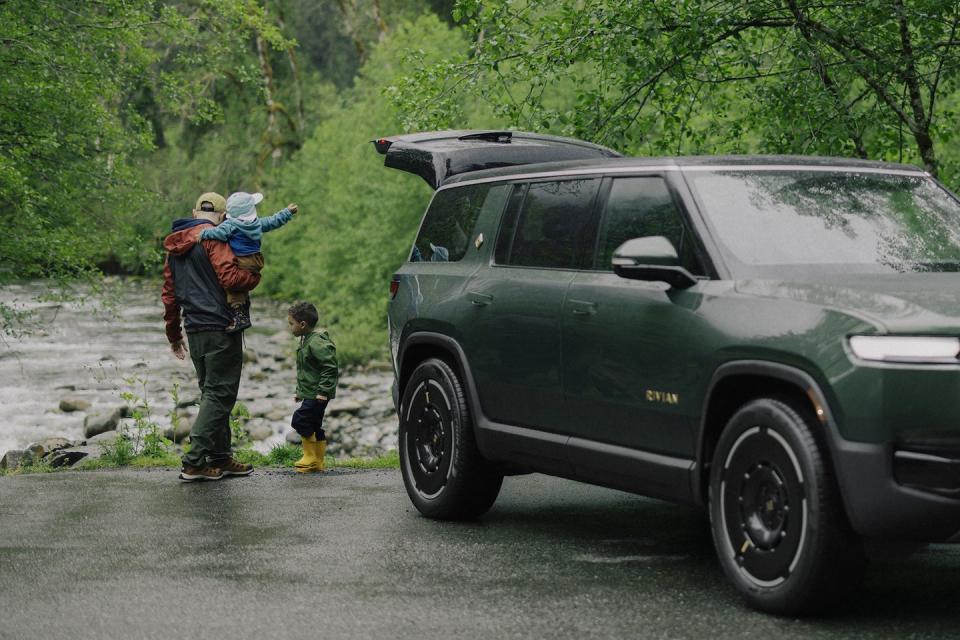 second generation rivian r1s and r1t