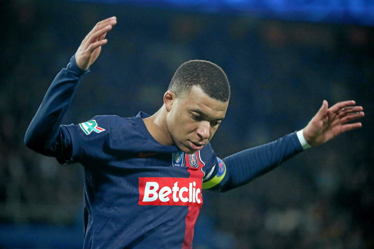 Kylian Mbappé a déposé son nom mais est-ce que cela justifie son agacement de le voir utilisé pour décrire un burger ?  - Credit:J.E.E/SIPA / SIPA / J.E.E/SIPA