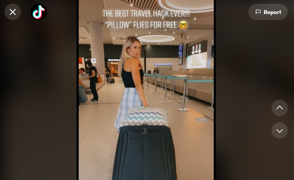 This TikTok star squeezed an extra few items into her hand luggage (@nolimitua/Anya Iakovlieva)