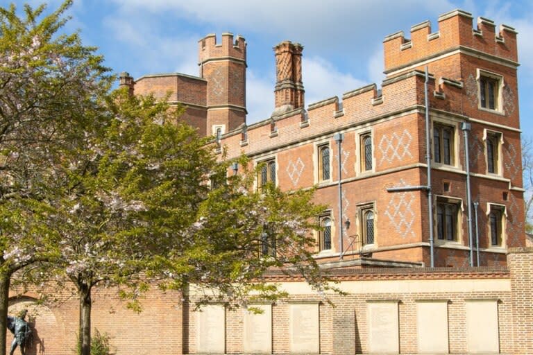 La universidad de Eton es un internado para varones en la ciudad de Windsor, Reino Unido (Foto: Instagram @eton.college)