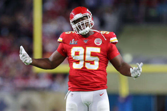 ESPN's Jeremy Fowler gives grim update on Chiefs' negotiations with Chris  Jones