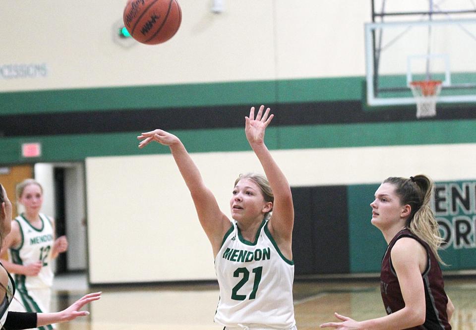 Presley Allen connects for a jumper for Mendon in the first quarter of Tuesday's win over Union City.