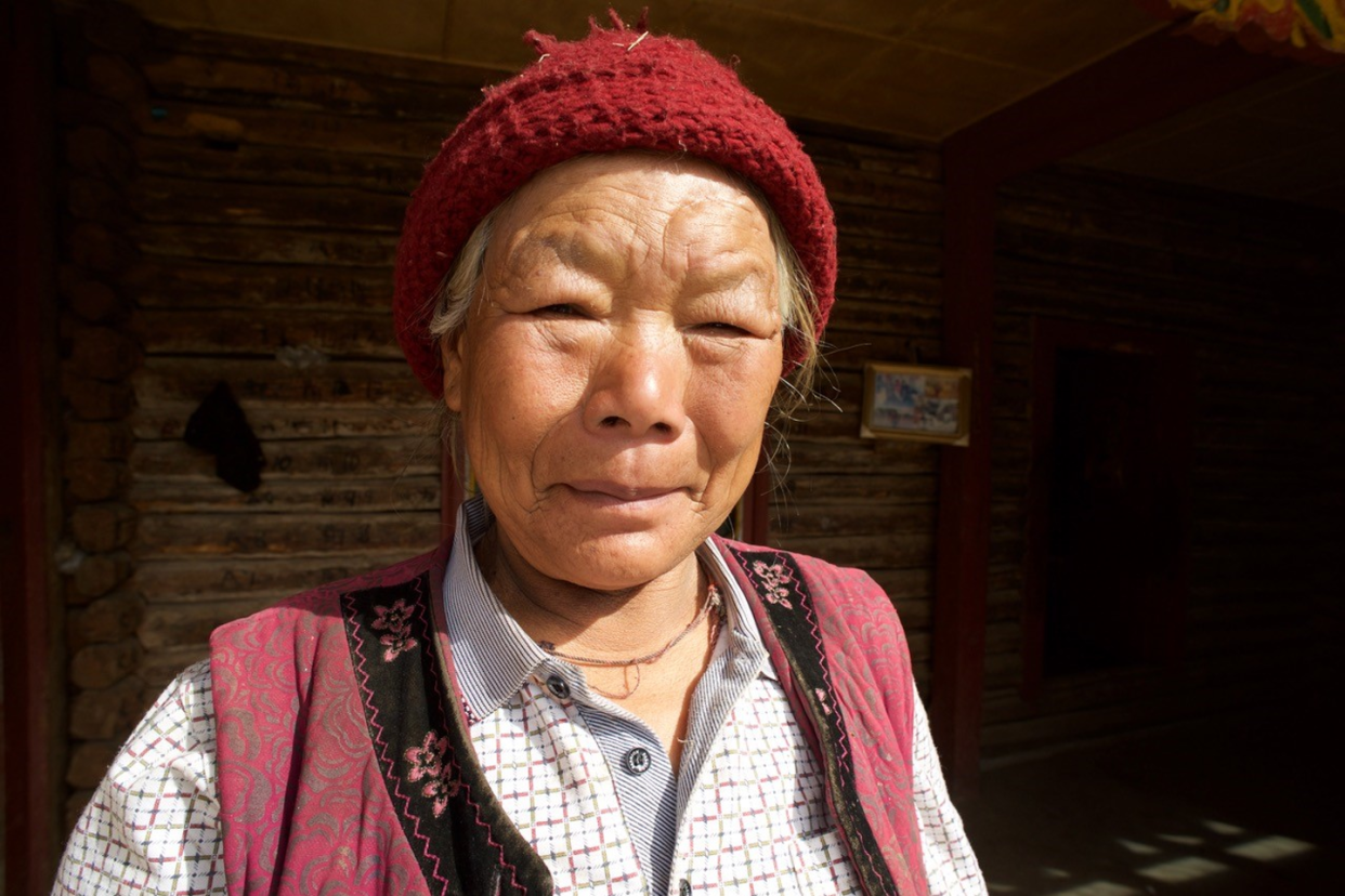 <span class="caption">A woman from one of the Mosuo farming communities in southwest China. The Mosuo were participants in a groundbreaking study examining gender-based health disparities. </span> <span class="attribution"><span class="source">Siobhan Mattison</span>, <a class="link " href="http://creativecommons.org/licenses/by-sa/4.0/" rel="nofollow noopener" target="_blank" data-ylk="slk:CC BY-SA;elm:context_link;itc:0;sec:content-canvas">CC BY-SA</a></span>