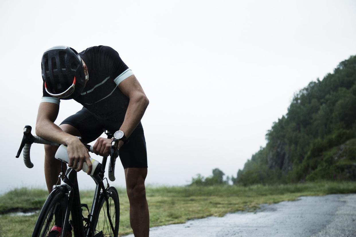 Elite athletes show researchers the upper limits of a healthy metabolism. <a href="https://www.gettyimages.com/detail/photo/male-race-cyclist-resting-by-mountain-road-royalty-free-image/598462141" rel="nofollow noopener" target="_blank" data-ylk="slk:Solskin/DigitalVision via Getty Images;elm:context_link;itc:0;sec:content-canvas" class="link ">Solskin/DigitalVision via Getty Images</a>