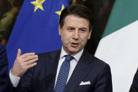 El sueldo de Giuseppe Conte, <strong>88.000 euros</strong>, es ligeramente superior al del presidente de España, pero, teniendo en cuenta el salario medio en Italia (34.305), gana menos en proporción. En concreto, 2,5 veces. (Foto: Simona Granati / Corbis / Getty Images).