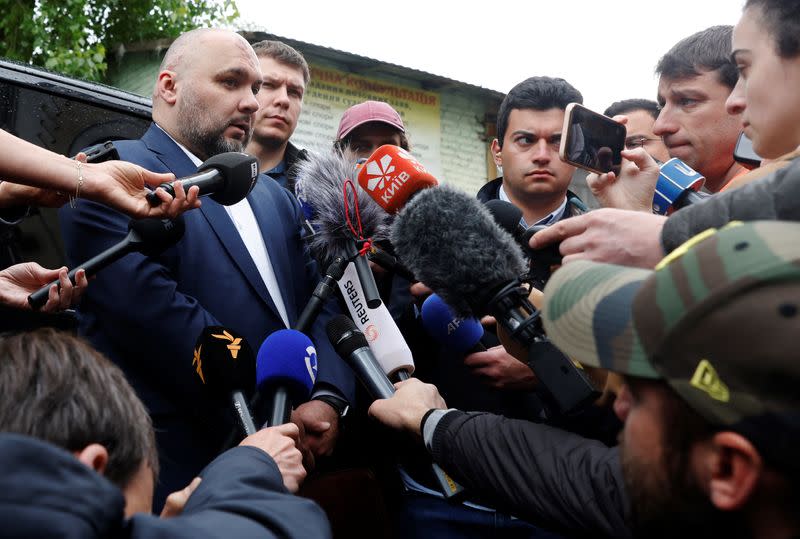 Defense lawyer speaks to media after Russian soldier trial hearing in Kyiv