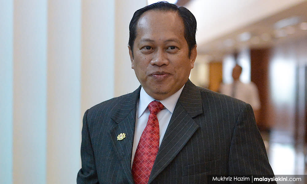 'Cruel' court cases reason for Umno's gripe with PN, reveals Ahmad Maslan