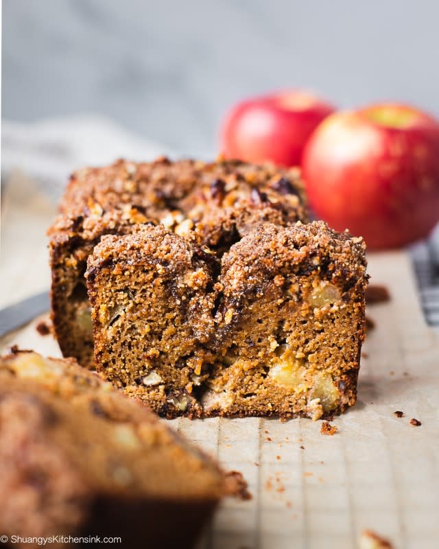 <p>Shuangy's Kitchen Sink</p><p>Gluten-free and paleo-friendly, packed with fall spices, crunchy apples, this easy and healthy cinnamon apple bread is moist, and fluffy. </p><p><strong>Get the recipe: <em><a href="https://shuangyskitchensink.com/apple-bread-with-crumble-topping-paleo/" rel="nofollow noopener" target="_blank" data-ylk="slk:Apple Bread with Crumble Topping;elm:context_link;itc:0;sec:content-canvas" class="link ">Apple Bread with Crumble Topping</a></em></strong></p>