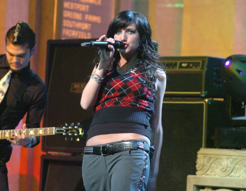 Ashlee Simpson Opens Up About Her 2004 SNL Lip Sync Mishap: 'It Made Me Stronger'