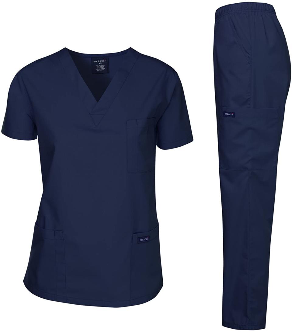 Dagacci men's medical scrubs, best men's scrubs