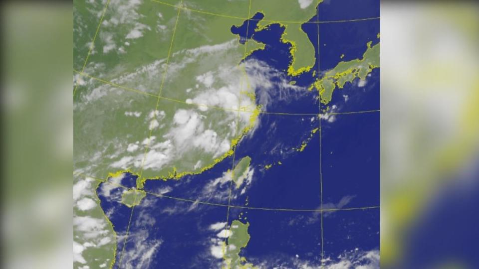 準颱風杜蘇芮最快於週六前在菲律賓東方海面上生成。（圖／翻攝自中央氣象局）
