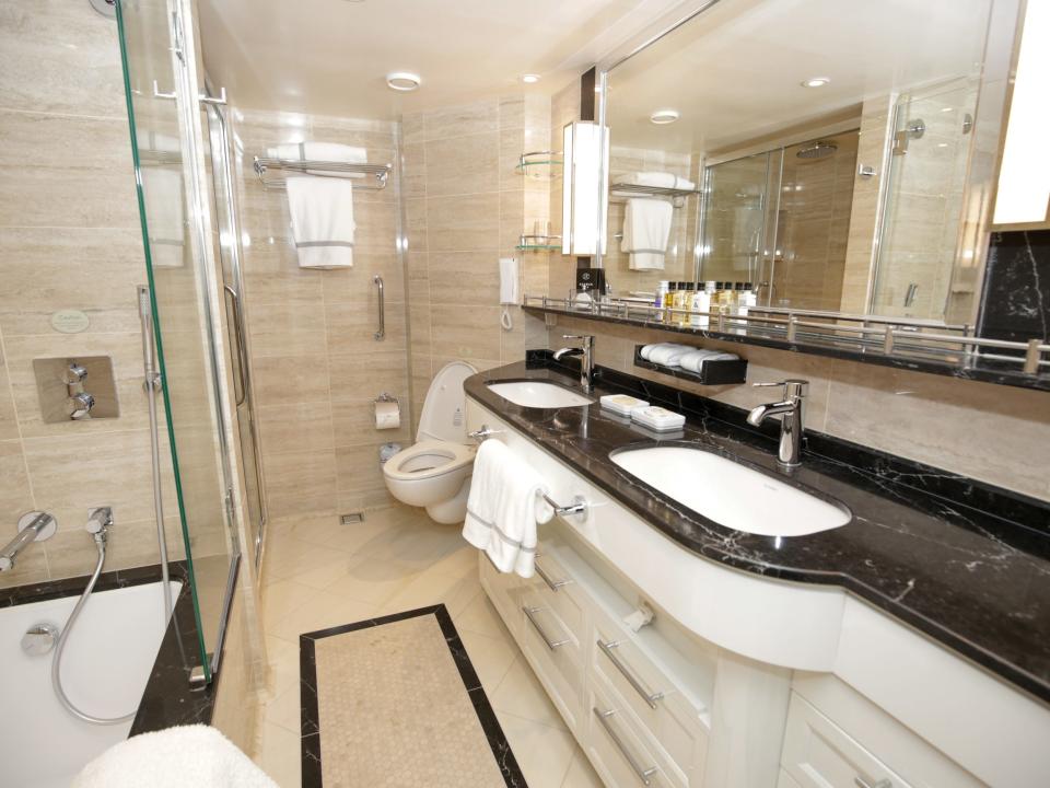 bathroom in Regent Seven Seas Grandeur's concierge suite