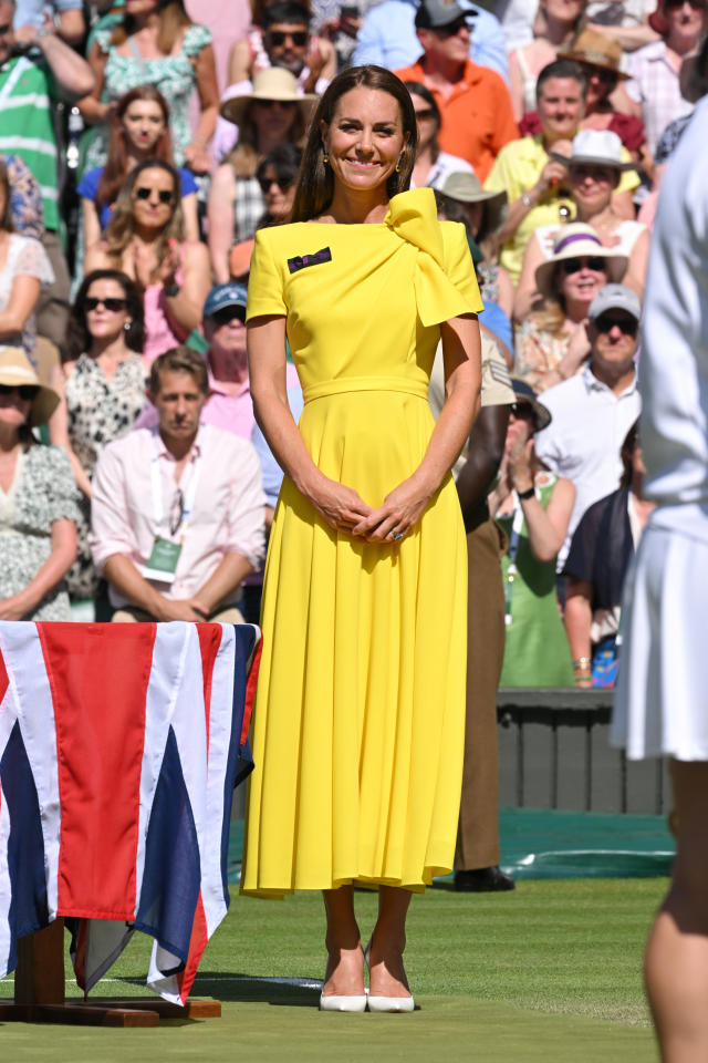 Kate Middleton rewears yellow dress and old diamond earrings for ...