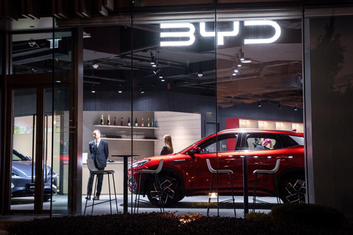 BYD Misses Earnings Estimates as Price War Takes Toll