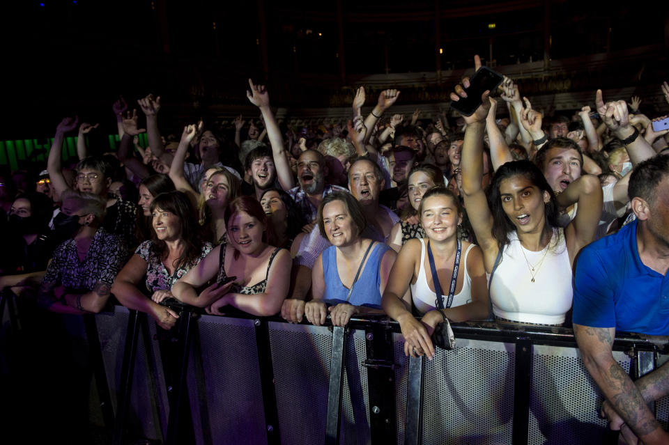 <p>BOURNEMOUTH, ENGLAND - JULY 22: Fans of Wolf Alice attend their concert at O2 Academy Bournemouth on July 22, 2021 in Bournemouth, England. (Photo by Mark Holloway/Redferns)</p>
