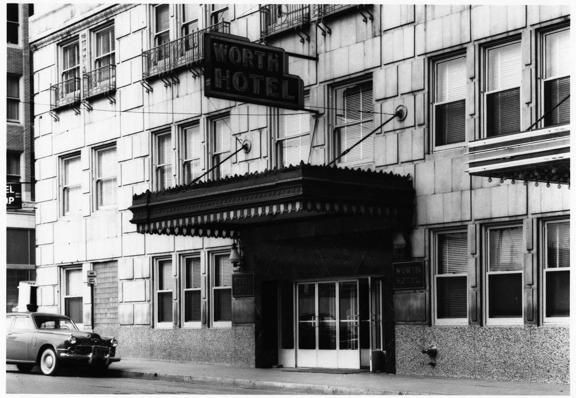 Nov. 1, 1949: The entrance to the Worth Hotel, 7th and Taylor streets in Fort Worth