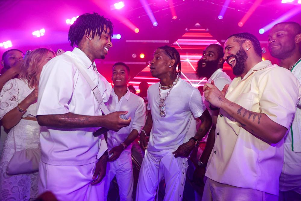 Jay-Z, Beyoncé, and More Attend Michael Rubin's July 4th Party With  Performances by Drake, Lil Baby, Travis Scott