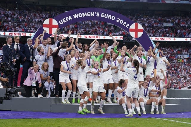 Anya Shrubsole has echoed calls from England's triumphant Euro 2022 team