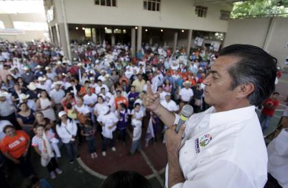 Jaime Rodriguez, independent candidate for governor of Nuevo Leon state, addresses his supporters during a campaign rally in the town of Aramberri, Mexico, June 2, 2015. Rodriguez, alias &quot;El Bronco,&quot; would cause one of the biggest upsets in Mexican political history if his anti-establishment campaign claims the wealthy northern state of Nuevo Leon in midterm elections to be held next Sunday. A former member of President Enrique Pena Nieto&#39;s centrist Institutional Revolutionary Party, or PRI, the 57-year-old Rodriguez launched his bid thanks to a change in the law that now allows independent candidates to run for high office. REUTERS/Daniel Becerril