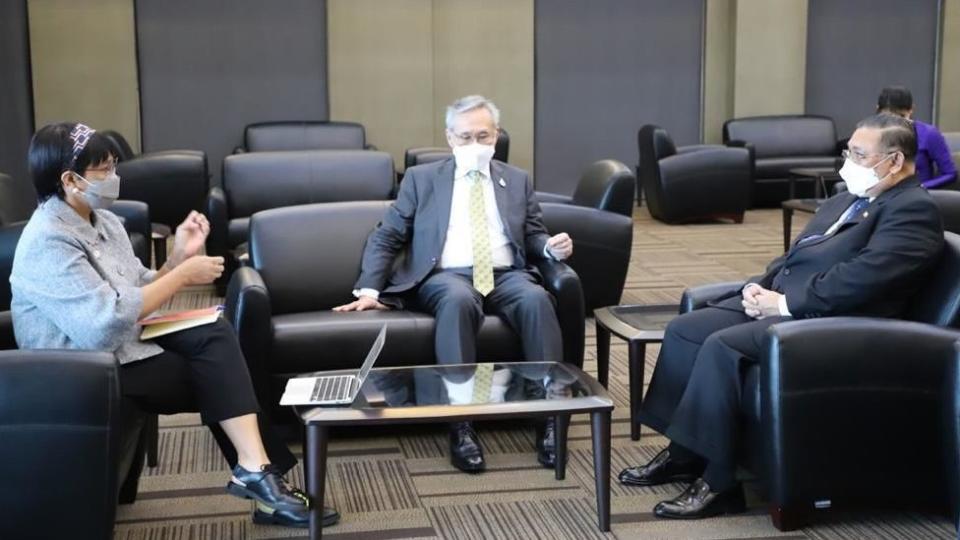 Indonesian Foreign Minister Retno Marsudi (L) and Thai Foreign Minister Don Pramudwinai (C) meet Myanmar's Foreign Minister Wunna Maung Lwin appointed by the military (R) in Bangkok, Thailand on February 24, 2021.