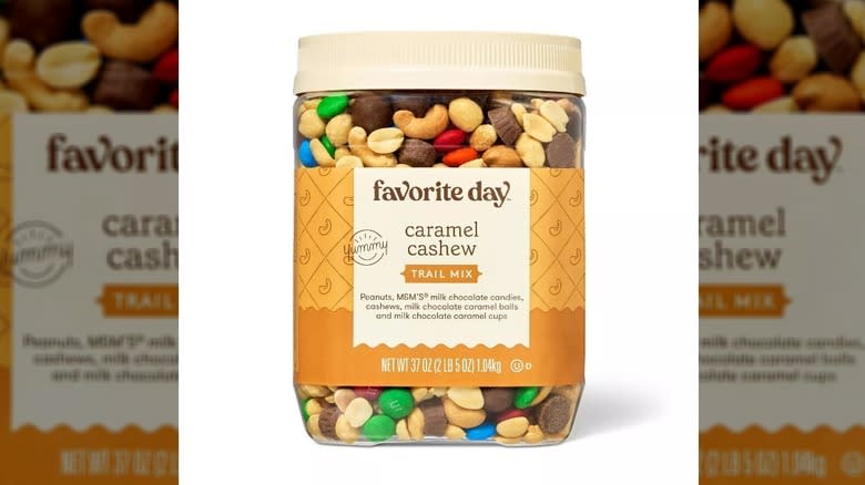 Favorite Day caramel cashew trail mix