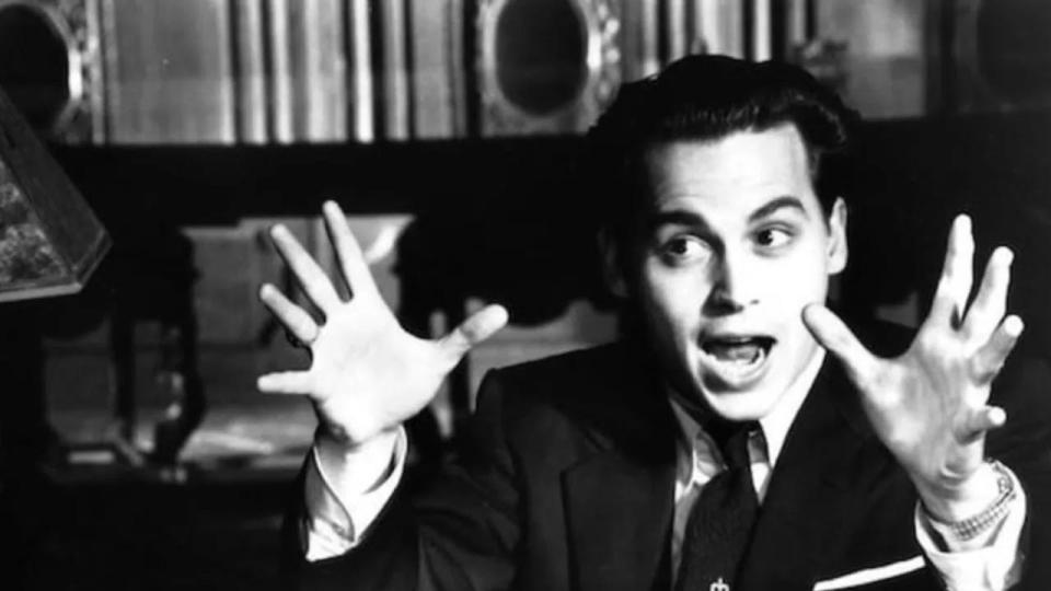 <p> As I mentioned earlier, <em>Ed Wood</em> is my favorite Tim Burton movie, as it just has everything going for it. It&#x2019;s a history lesson, it&#x2019;s fun, it&#x2019;s engaging, and the acting is impeccable. But, while I do enjoy Depp&#x2019;s performance as the infamous director, I have to say that this is a film where the lead role actually gets overshadowed by supporting roles, most notably by Martin Landau as Bela Lugosi, and Lisa Marie as Vampira.&#xA0; </p> <p> Still, that&#x2019;s not to say that Johnny Depp isn&#x2019;t great as the titular character. I find his quirky optimism enjoyable, and he definitely carries the movie. I think there&#x2019;s a reason that he wasn&#x2019;t nominated for Best Actor at the Academy Awards (though he was nominated for Best Actor at the Golden Globes for that year, which he lost), whereas Martin Landau was nominated and won Best Supporting Actor, and it&#x2019;s because the performance is only serviceable. Still, for a movie this good, Depp definitely doesn&#x2019;t hurt the film. &#xA0; </p>