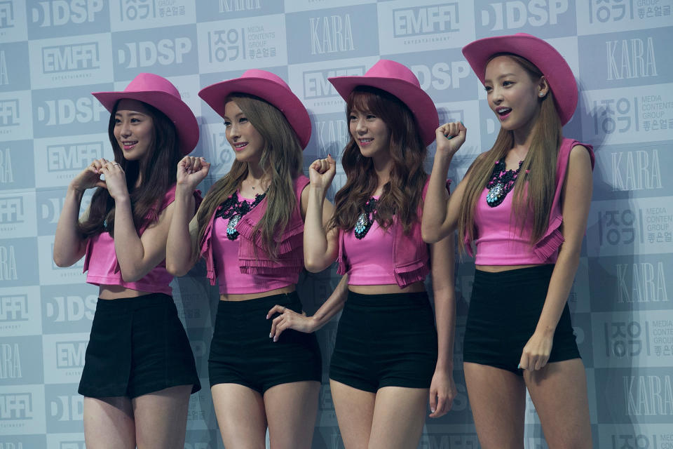 SEOUL, SOUTH KOREA - MAY 26:  (L-R) Youngji, Gyuri, Seungyeon and Hara of South Korean girl group KARA attend the showcase for KARA 7th mini album "In Love" at the Blue Square Samsung Card Hall on May 26, 2015 in Seoul, South Korea.  (Photo by Han Myung-Gu/WireImage)