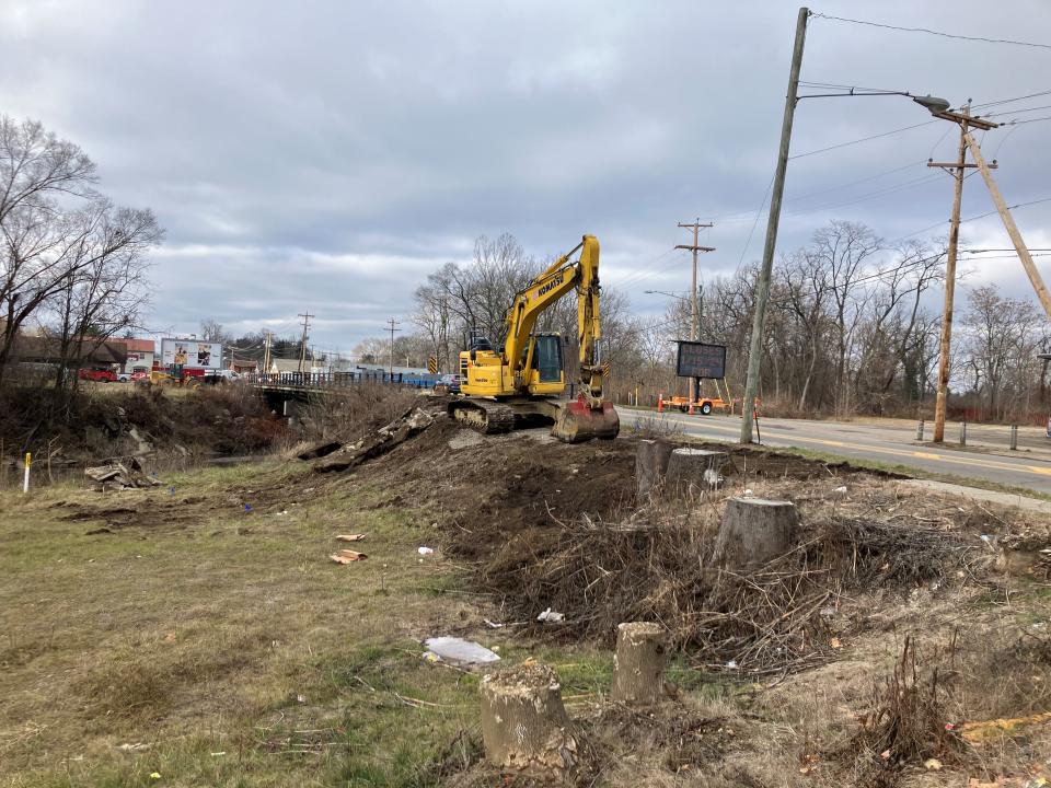 The West Church Street bridge over Raccoon Creek, just west of the Buckeye Valley Family YMCA, closes Jan. 15 and a new bridge will open in July.