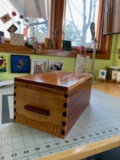 Joe DiPietro, who organized the Champaign Woodworkers Club in Illinois, made this figured birch and mahogany box.