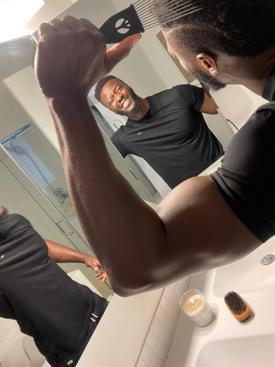 Aldis Hodge Turned the Zegna Men’s Show Into an At-Home Photo Shoot