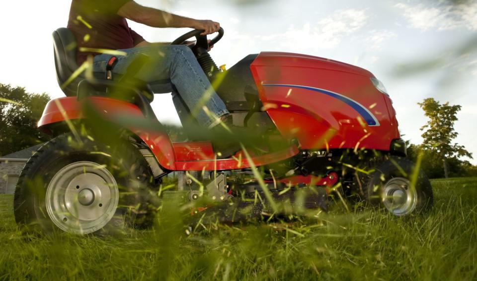 types of lawn mowers