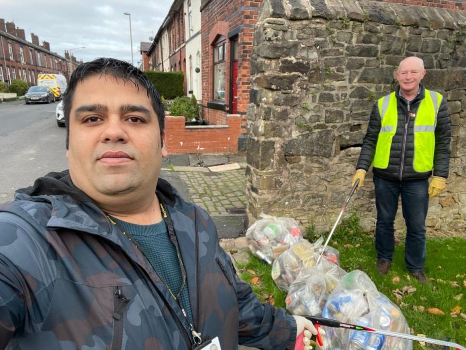 Bury Times: Consejeros de Bury West, Shahbaz Arif y Dene Vernon 