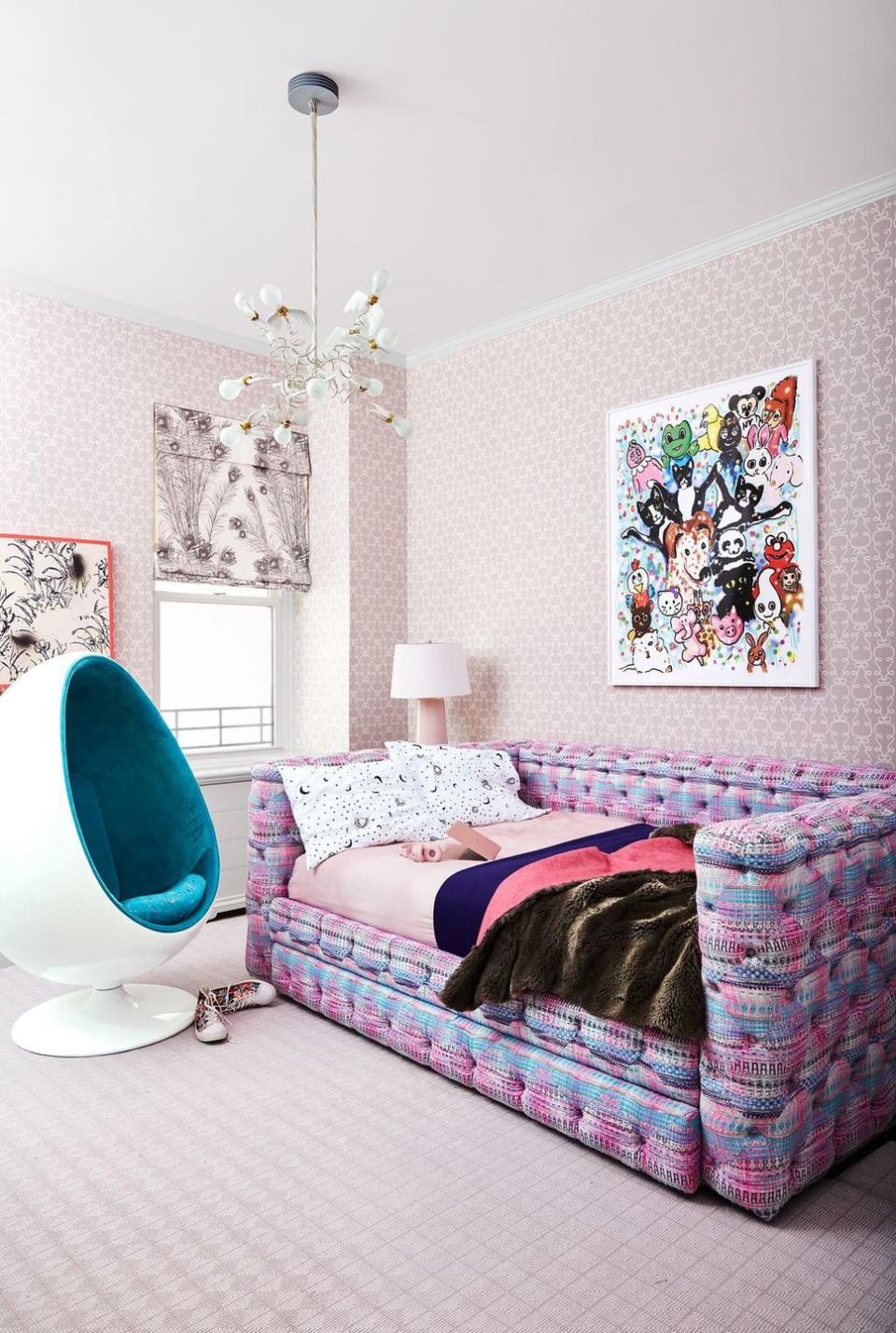 pink bedroom