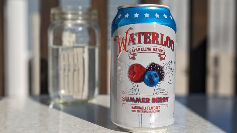 summer berry Waterloo can