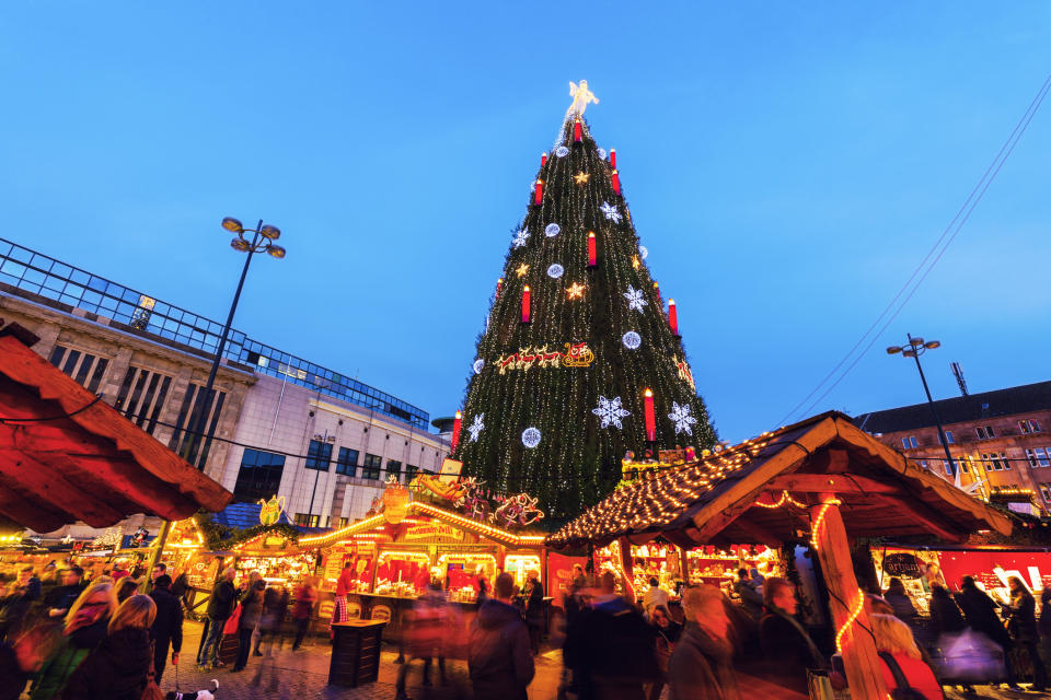 Hättest du gedacht, dass der größte Christbaum in Deutschland steht? (Bild: Getty Images)