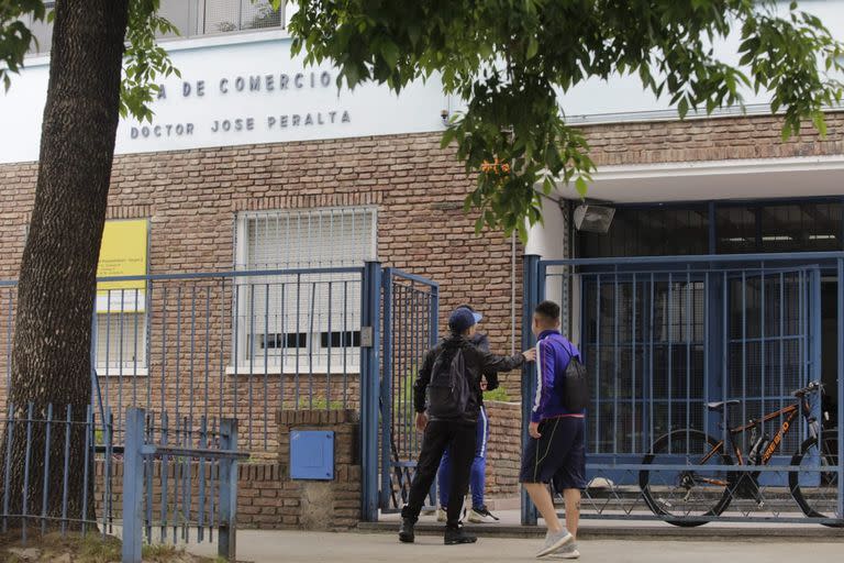La Escuela de Comercio N°11 “Dr. José Peralta”, ubicada en la ciudad de Buenos Aires, fue uno de los 12.067 establecimientos donde se realizó la prueba estandarizada