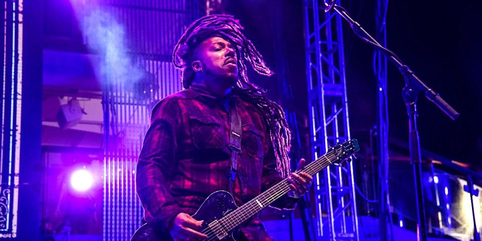 Rasheed Thomas Nonpoint