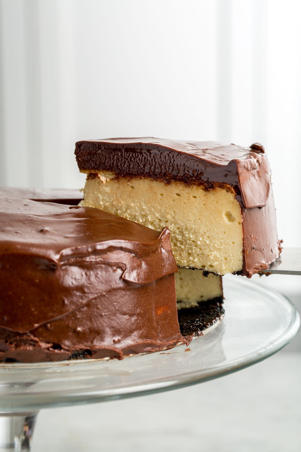 <p>This creamy, decadent cheesecake is made even MORE creamy and decadent with the addition of <a href="https://www.delish.com/cooking/g26207754/baileys-cocktails/" rel="nofollow noopener" target="_blank" data-ylk="slk:Baileys;elm:context_link;itc:0;sec:content-canvas" class="link ">Baileys</a>. And don't worry if yours cracks while baking — that's what the <a href="https://www.delish.com/cooking/recipe-ideas/recipes/a57854/salted-dark-chocolate-ganache-recipe/" rel="nofollow noopener" target="_blank" data-ylk="slk:ganache;elm:context_link;itc:0;sec:content-canvas" class="link ">ganache</a> is for!</p><p>Get the <strong><a href="https://www.delish.com/cooking/recipe-ideas/recipes/a46303/baileys-cheesecake-recipe/" rel="nofollow noopener" target="_blank" data-ylk="slk:Baileys Cheesecake recipe;elm:context_link;itc:0;sec:content-canvas" class="link ">Baileys Cheesecake recipe</a>.</strong></p>