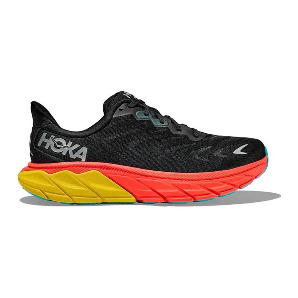 <p><a href="https://go.redirectingat.com?id=74968X1596630&url=https%3A%2F%2Fwww.fleetfeet.com%2Fproducts%2Fmens-hoka-arahi-6%3Fsize%3D7&sref=https%3A%2F%2Fwww.runnersworld.com%2Fgear%2Fg41233443%2Fplantar-fasciitis-shoes%2F" rel="nofollow noopener" target="_blank" data-ylk="slk:Shop Now;elm:context_link;itc:0;sec:content-canvas" class="link ">Shop Now</a></p><p>Arahi 6 Lightweight Plantar Fasciitis Sneaker</p><p>fleetfeet.com</p><p>$140.00</p>