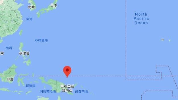 漁夫遺失的iPhone定位在「0°49′44″S 146°58′36″E」。（圖／翻攝自google maps）
